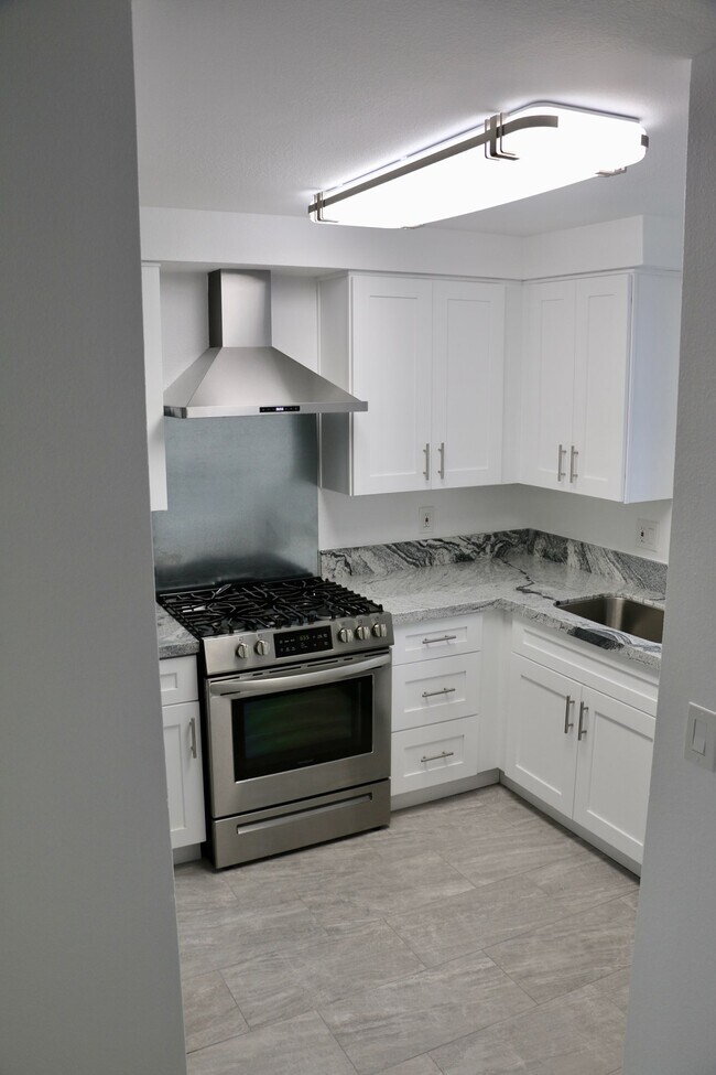 Foto del edificio - 125 Hillcrest Dr