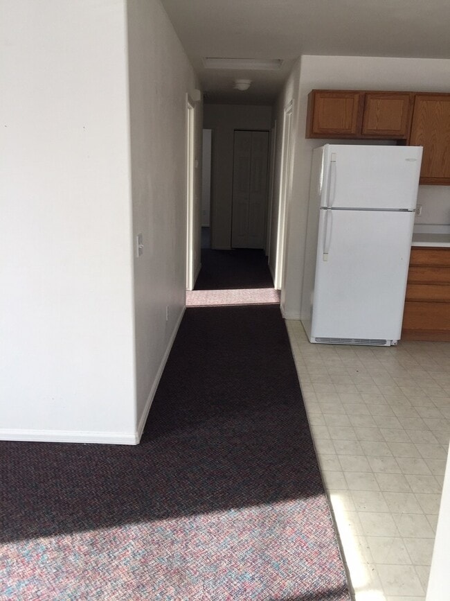 Building Photo - 2912 Dawn Dr