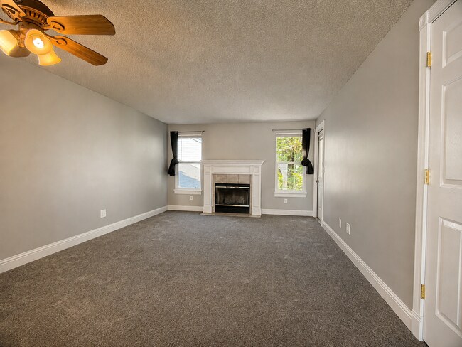 Foto del edificio - 13216 NE Salmon Creek Ave