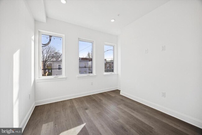 Foto del edificio - 838 S 51st St