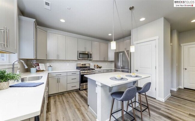 Foto del edificio - Banyan Grove, Bremerton: Charming 4-Bedroo...