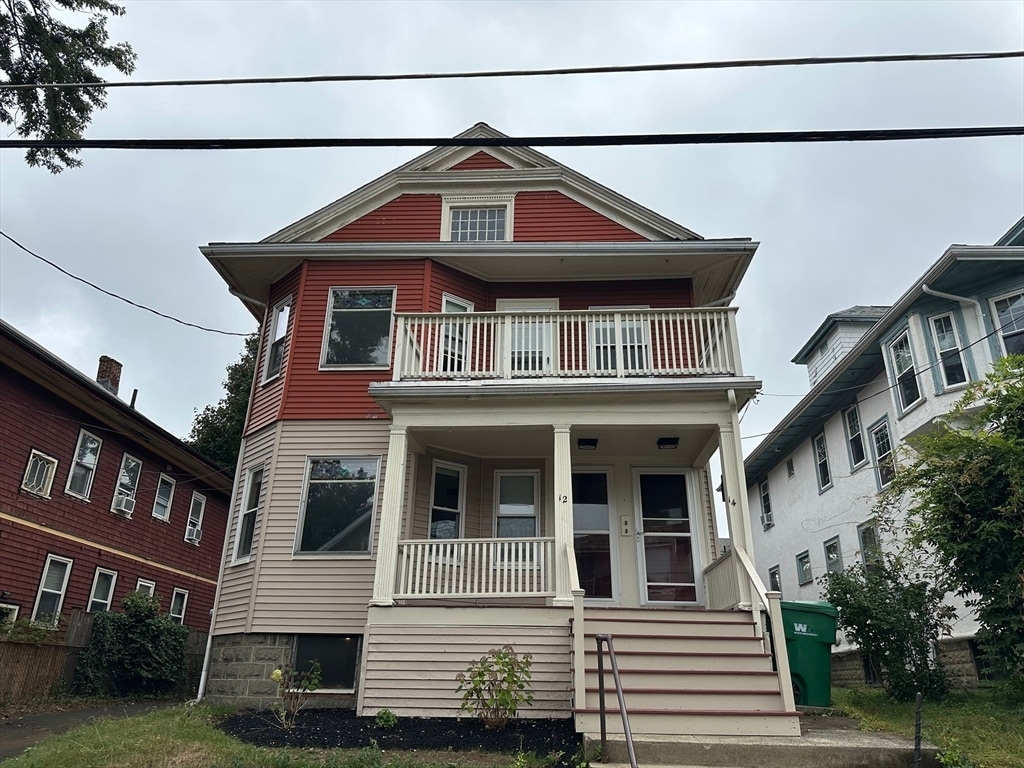 Primary Photo - 12 Quincy St