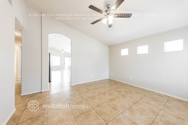 Building Photo - 14807 W Acapulco Ln
