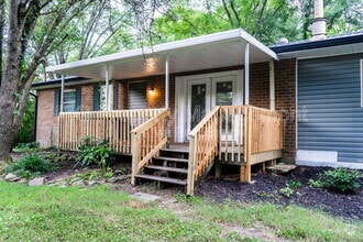 Building Photo - 117 Pine Ridge Rd