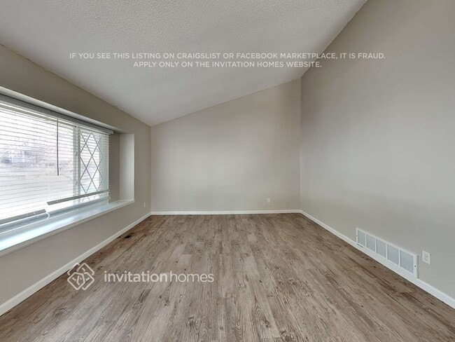 Building Photo - 4397 S Ceylon St