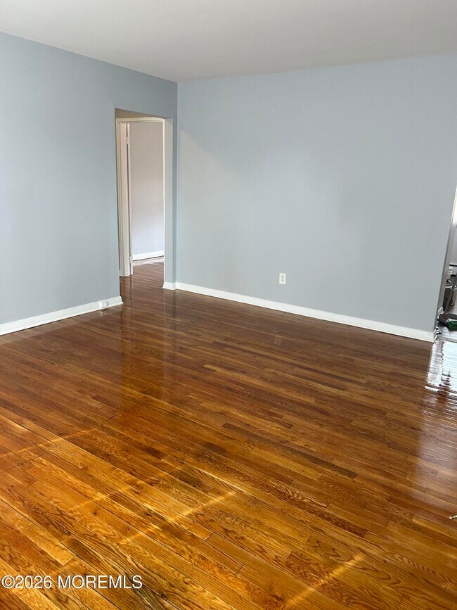 Foto del edificio - 258 N Bath Ave