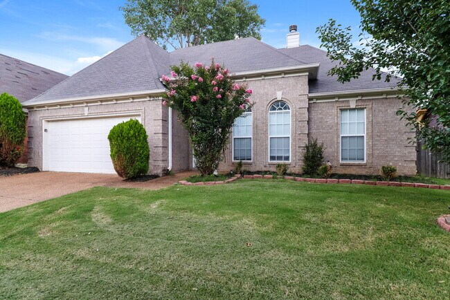 Foto del edificio - 2658 Breezy Ridge Trail