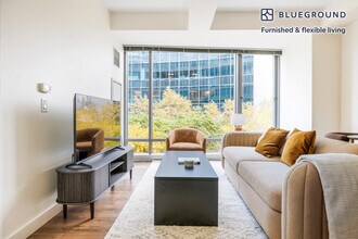 Building Photo - 1335 Boylston St