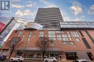 Building Photo - 1 Market St.