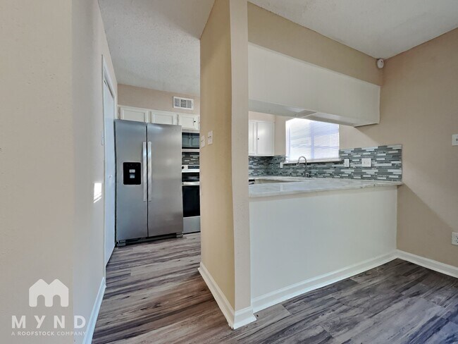 Foto del edificio - 5834 Twisted Pine Ct