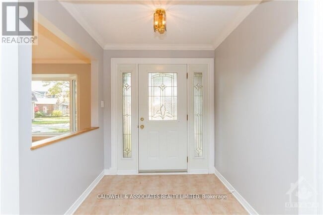 Building Photo - 13 Sai Crescent