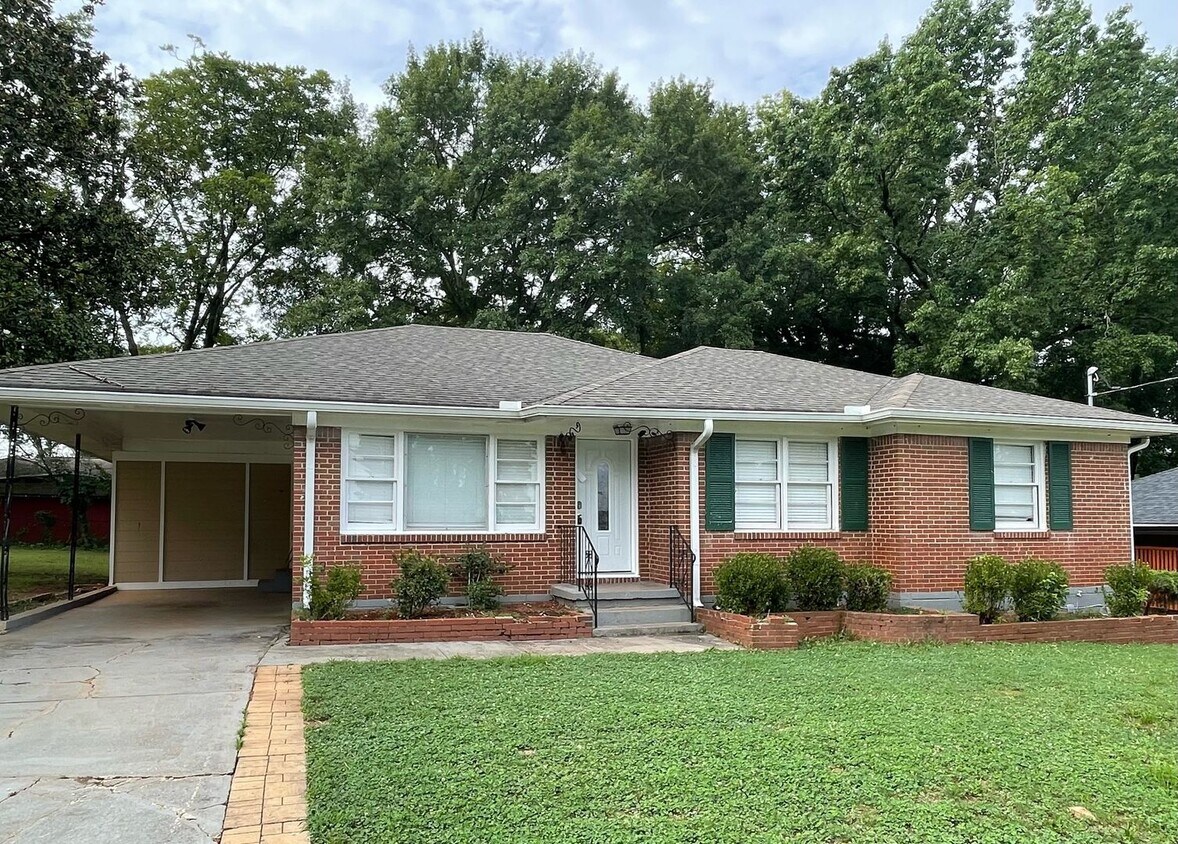 Primary Photo - Newly RENOVATED ranch home in Decatur