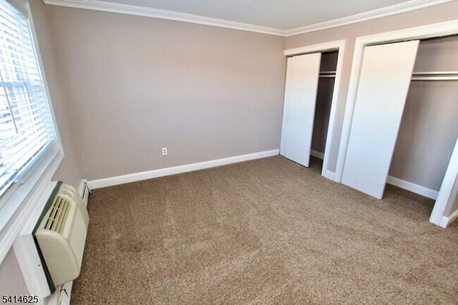 Foto del edificio - 1 Wilson Rd