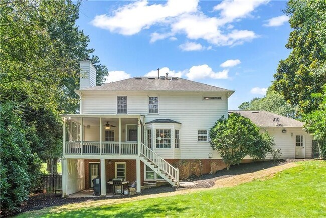 Foto del edificio - 3201 Lakeridge Dr SE