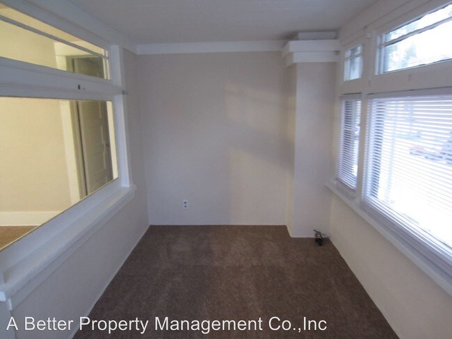 Foto del edificio - 642-648 Chestnut Ave