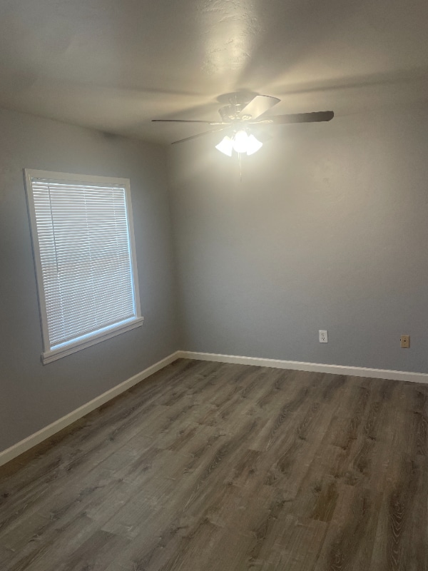 Building Photo - 7770 University Ave