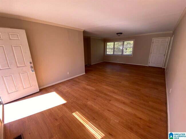 Foto del edificio - 1319 Oak St