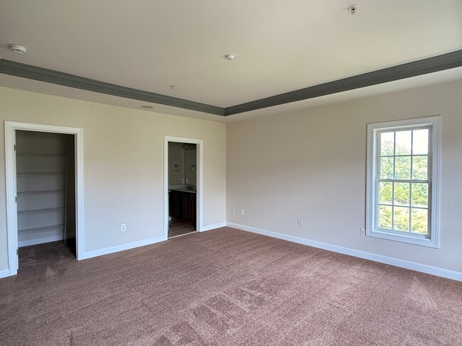 Photo - 605 Whetstone Glen St Townhome