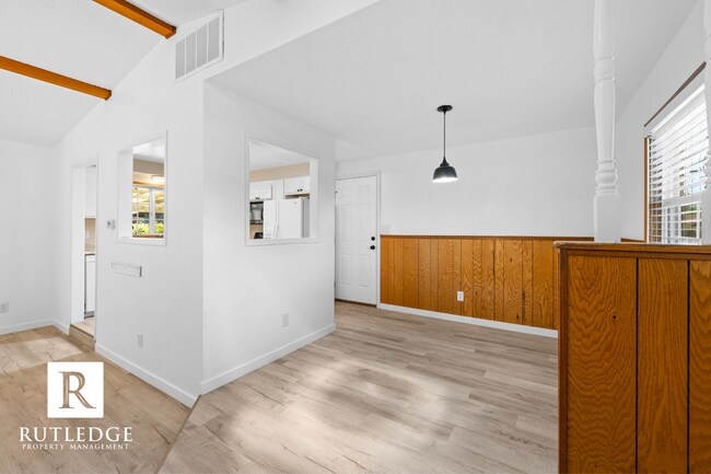 Building Photo - Spacious Corner Lot Home