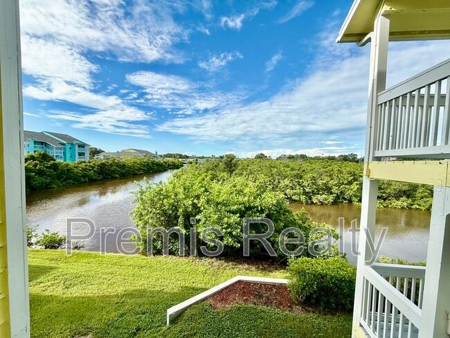 Building Photo - 455 Alt 19
