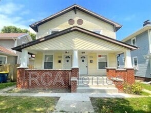 Building Photo - 1036 Nelson Ave