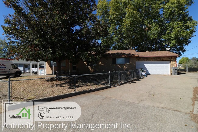Building Photo - 3 br, 2 bath House - 3658 Park Dr