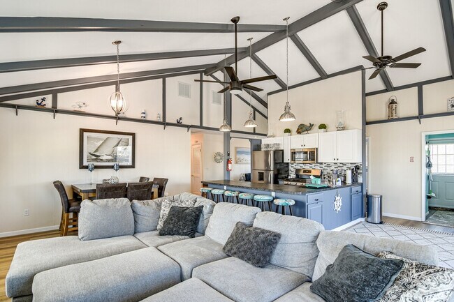 Foto del edificio - 1404 Hilo Bay Dr