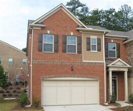 Building Photo - 2503 Norwood Dr SE