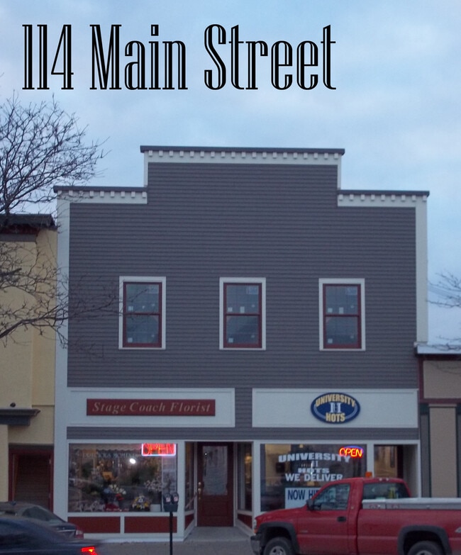 Building Photo - 114 Main St