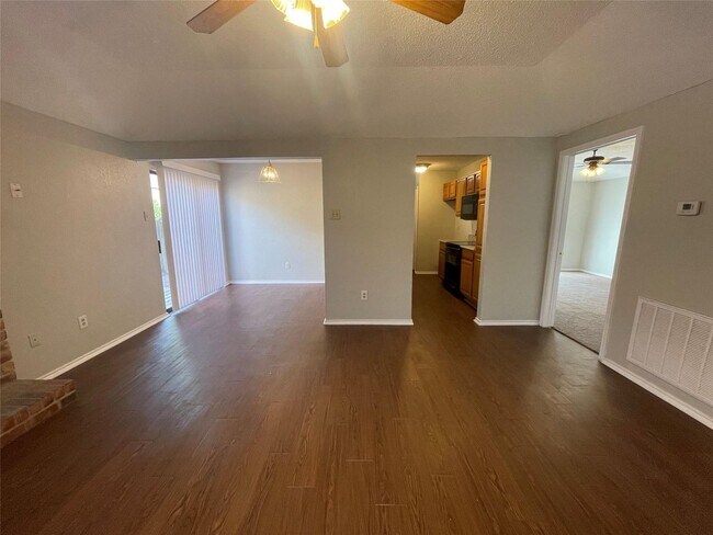 Building Photo - Come Home Today!!