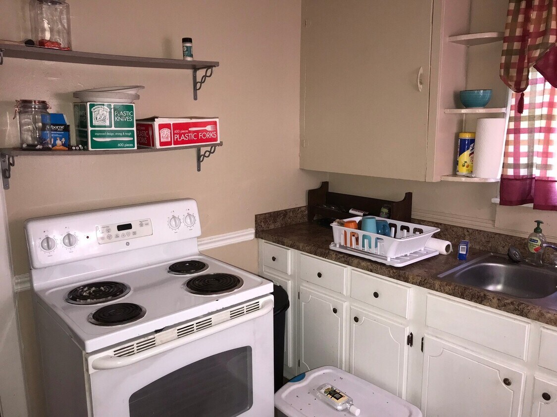 Foto principal - 204 S 18th St