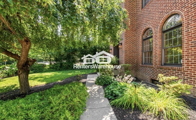 Foto del edificio - 6212 Massachusetts Ave