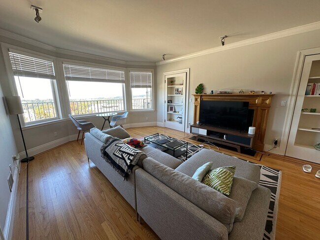 Foto del edificio - 370 Upper Terrace