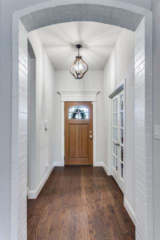 Foto del edificio - 5825 Pollard St