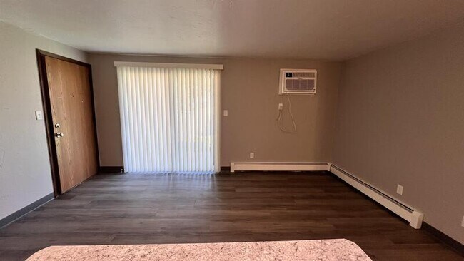 Foto del edificio - 2752 Humboldt Rd