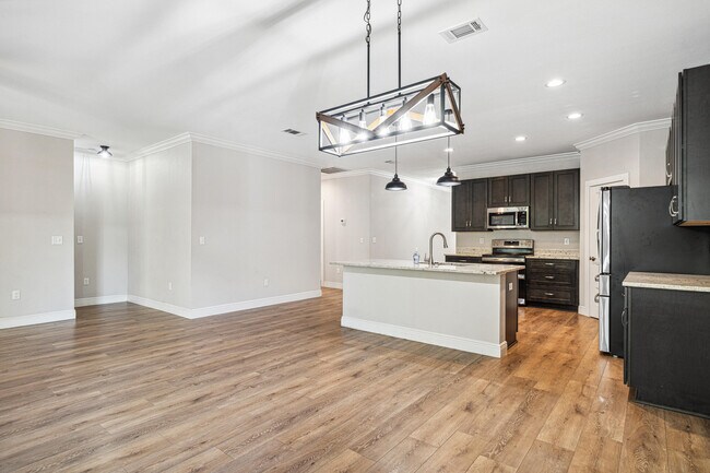 Building Photo - 1513 23rd St