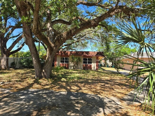 Foto del edificio - 4101 SW 54th Ct
