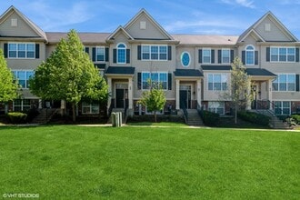 Building Photo - 69 Melrose Ct