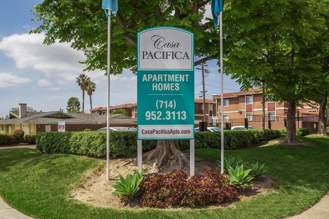 Foto del edificio - Casa Pacifica Apartment Homes