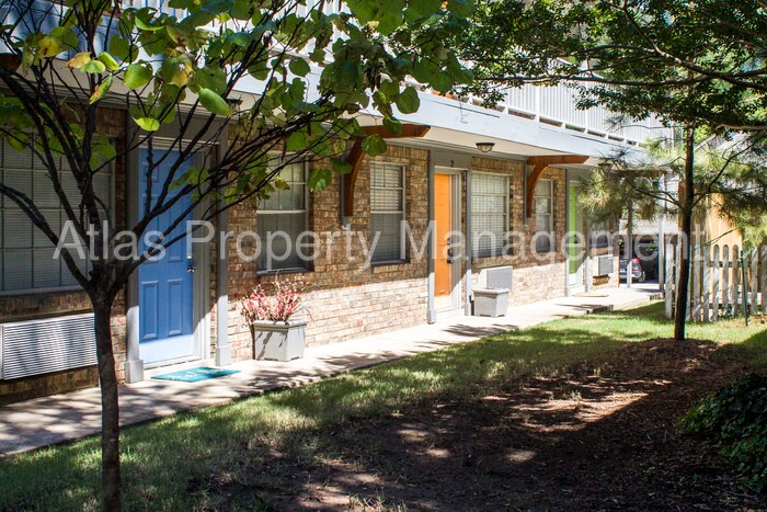 Foto principal - 1423 S Rockford Ave