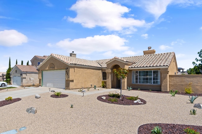 Building Photo - 44884 Marge Pl