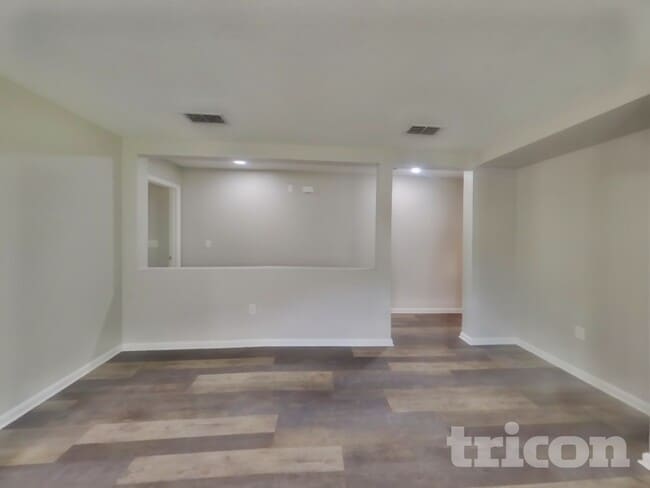 Building Photo - 76383 Timbercreek Blvd