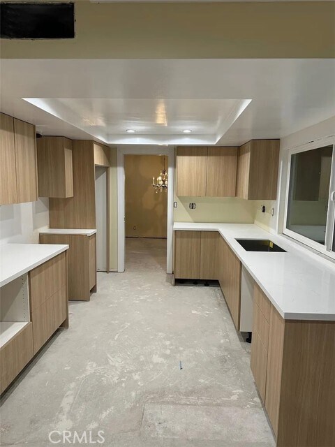 Foto del edificio - 6832 Loyola Dr