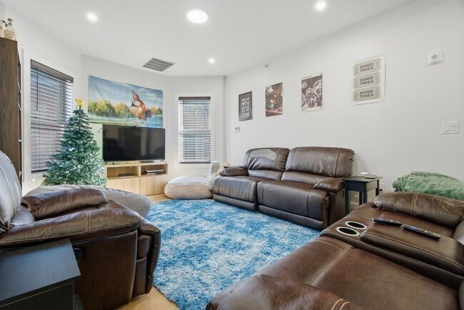 Foto del edificio - 97 Hillside St