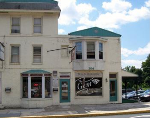 Building Photo - 304-314 Market St