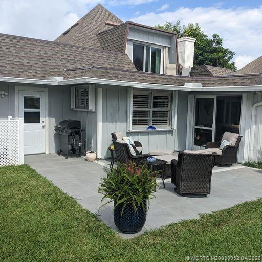 Building Photo - 5610 SE Miles Grant Rd