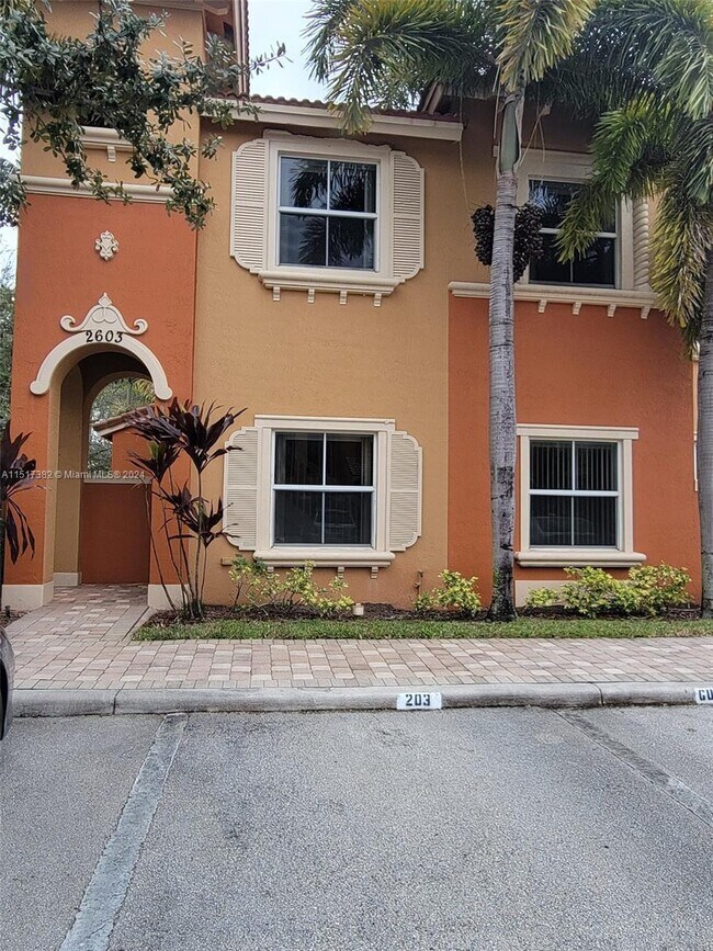 Building Photo - 2603 SW 121st Terrace