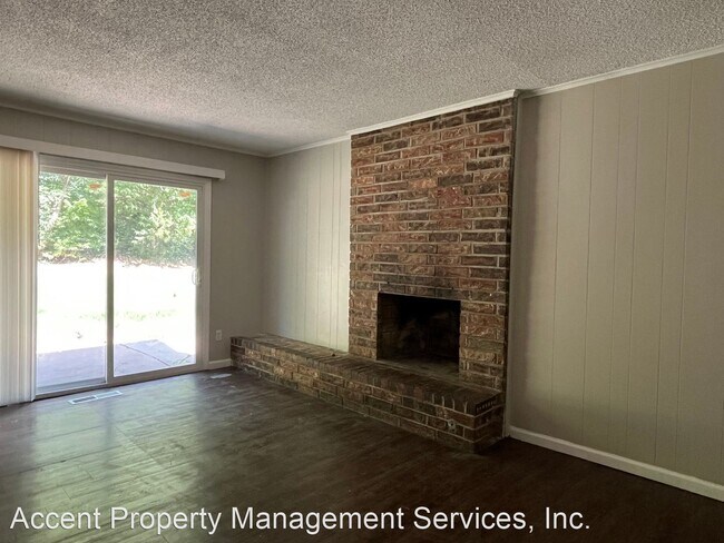 Foto del edificio - 3 br, 2 bath House - 5548 South Lewis Court