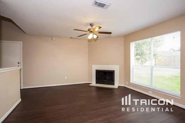 Building Photo - 18738 Parfield Lane Houston TX
