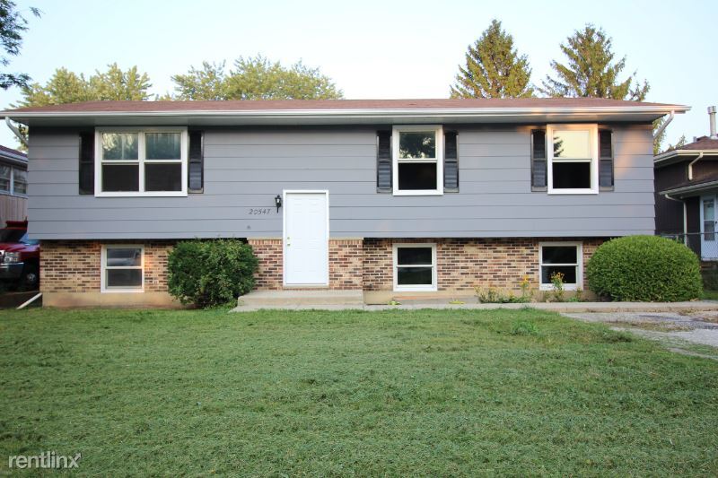 Foto principal - 5 br, 2 bath House - 20547 N EUGENE AVE